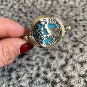 - Defuser bangle bracelet​ EUC-